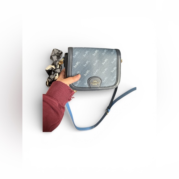 My LIVE FLYER 💞 @juliasbags42120 is LIVE!! Please put a like on this. Share it! - Picture 17 of 17